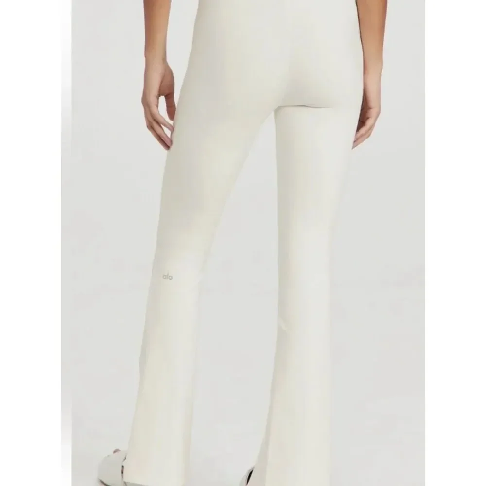 Alo Yoga Airbrush High Waist Flutter Leggings in Ivory Sz M